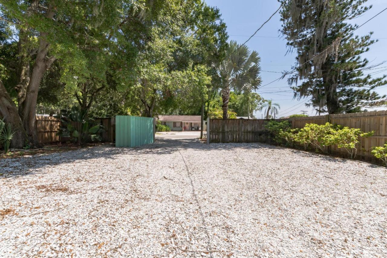 Sarasota, Fl Bungalow - Bright & Breezy Coastal Vibes - 10 Mins To White Sand Beaches Home Ngoại thất bức ảnh